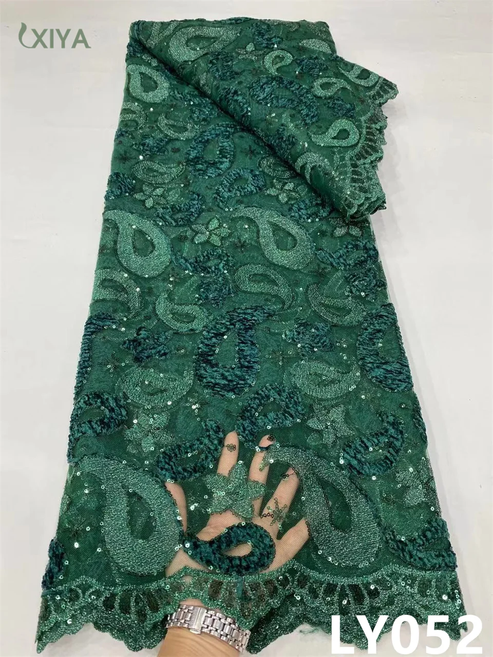 

Nigerian Mesh Lace Fabric Lace Fabric Green African Lace Fabric with Sequins French Tulle Lace Fabric for Wedding Party LY052