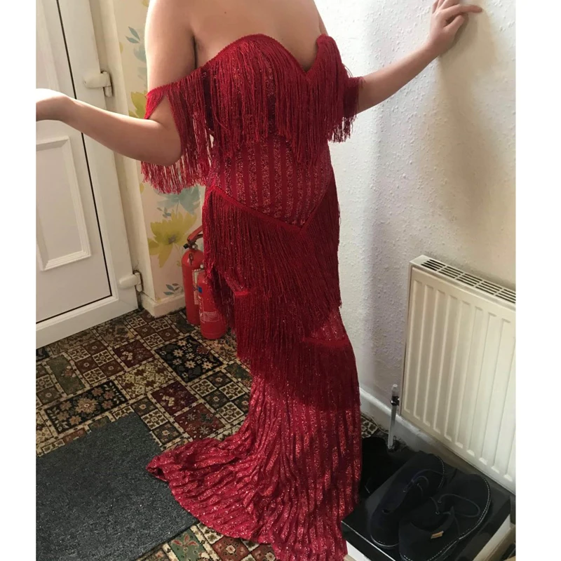 сексуальные платье с бахромой в полоскуБлестящее без бретелек плеча макси для