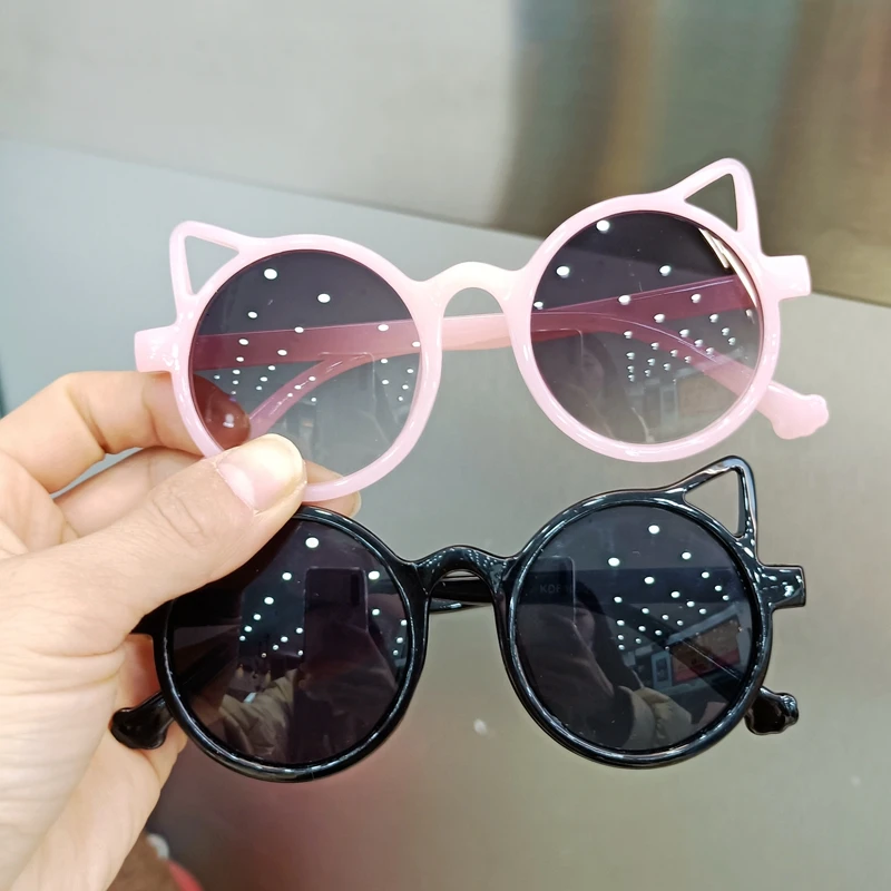

Kids Round Sunglasses Girls Boys Shiny Cat Ear Sun Glasses Lovely Cat Children Baby Eyewear Fashion Gradient Eyeglasses UV400