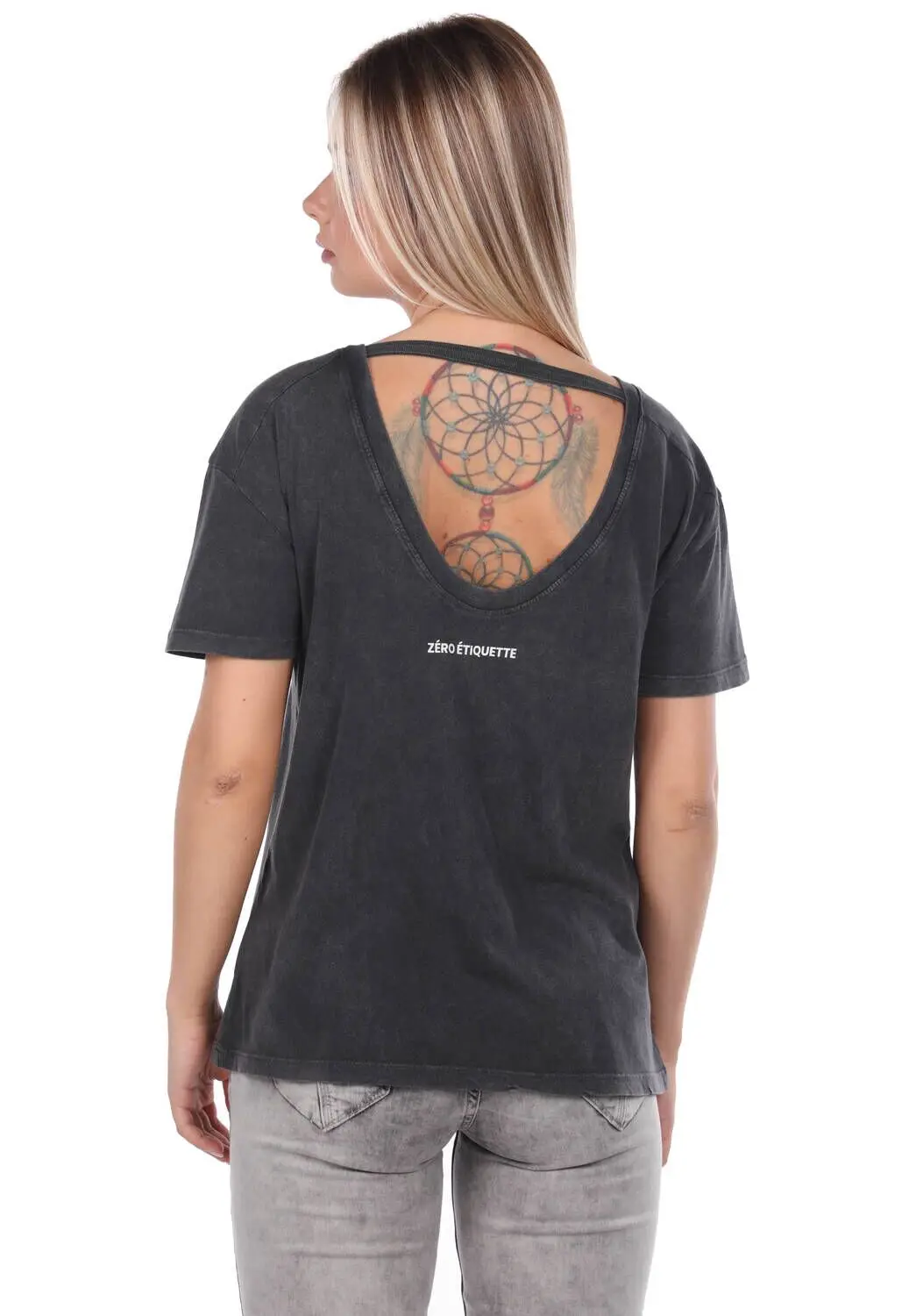 

Markapia Bisiklet Yaka Kadn T-shirt