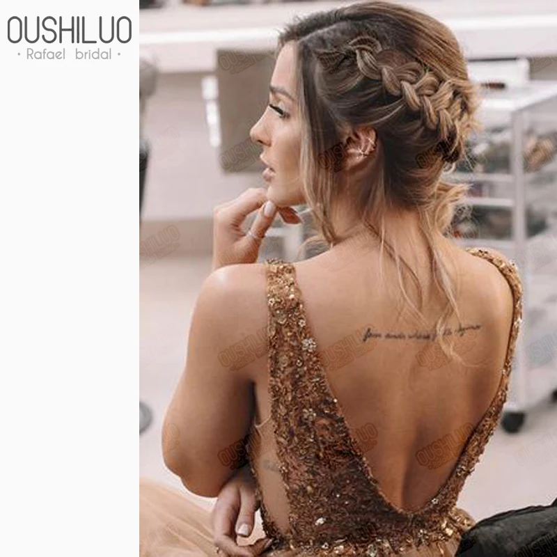 Элегантные длинные платья для выпускного вечера цвета шампанского с v образным