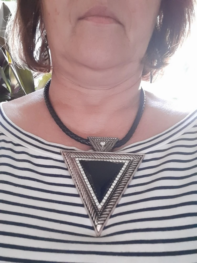 Винтажные Чокеры массивные ожерелья для женщин в стиле бохо черная кожа