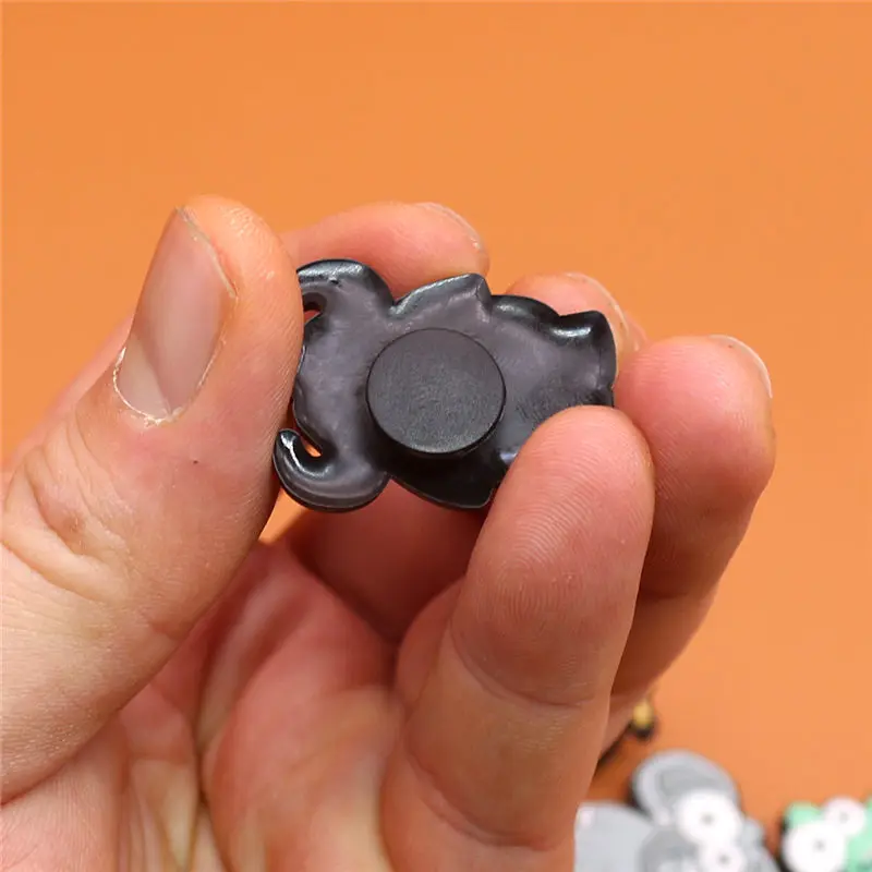 1pcs Funny Animals PVC Shoe Charms Elephant Shoe Accessories Bison Shoes Decoration Buckles Fit Bands Croc JIBZ Kid's Gifts U28