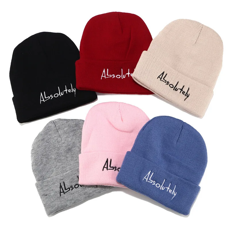 Вязаная шапка с вышитыми буквами зимняя женская короткие мужские шапки манжеты