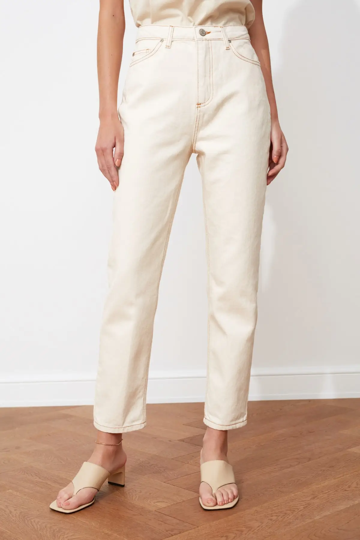 Trendyol высокое Bel джинсы в винтажном стиле TWOSS20JE0200 широкие из денима на каждый день