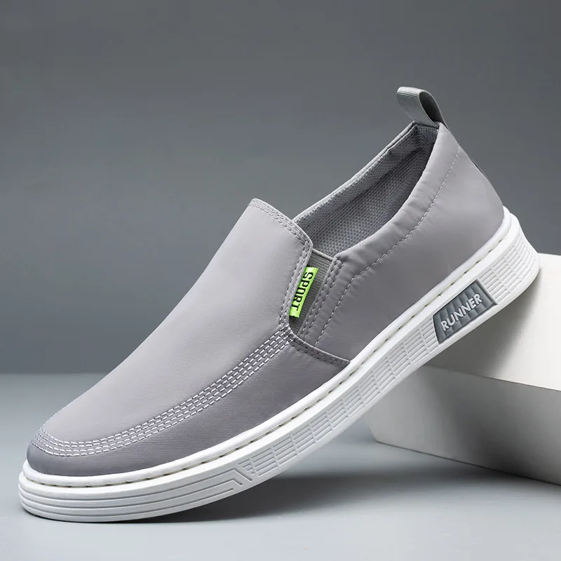 

High Quality Men Casual Shoes Comfortable Walking Shoes Men's Sneakers Lightweight Breathable Comfortable Flats Slip-On Loafers