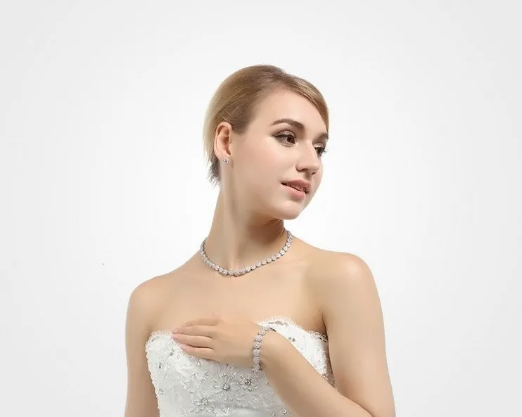 LUOTEEMI Womem браслет Роскошный AAA маленький кубический цирконий камни проложили Сияющий CZ браслет Свадебный браслет для женщин