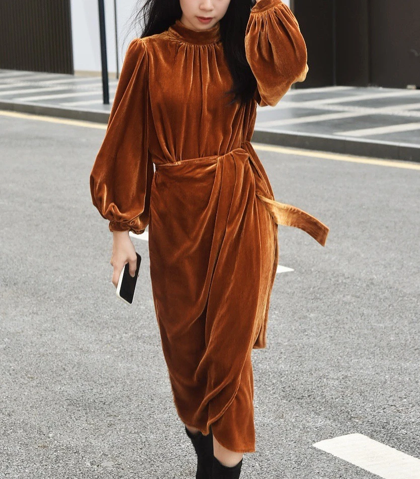 

High Quality Women Luxury Temperament Solid Color Stand Up Collar Long Sleeve Velvet Split Dress