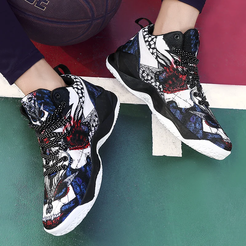 Мужская обувь с высоким берцем на нескользящей подошве воздухопроницаемая