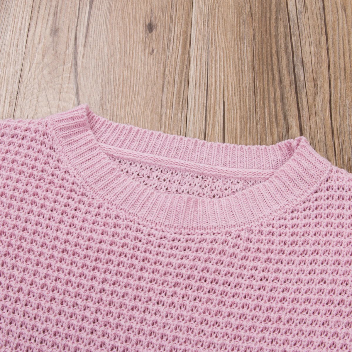 

2020 Fashion Women Casual Two Piece Sweater Outfits Long Sleeve Pullovers Tops with High Waist Shorts Sets Hollow Knitted Suits