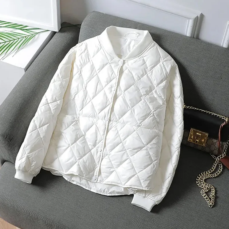 Повседневная Ультралегкая тонкая короткая зимняя куртка, корейская модная парка Lozenge, пальто, женская уличная одежда, белая куртка-бомбер, верхняя одежда