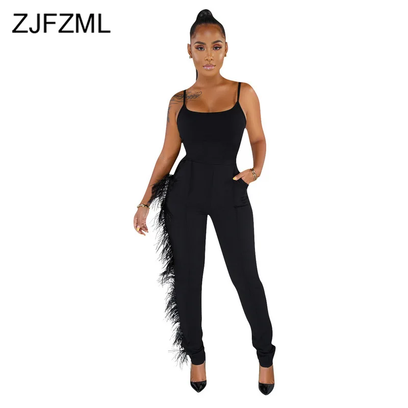 Женский комбинезон на бретелях спагетти с открытой спиной и боковыми