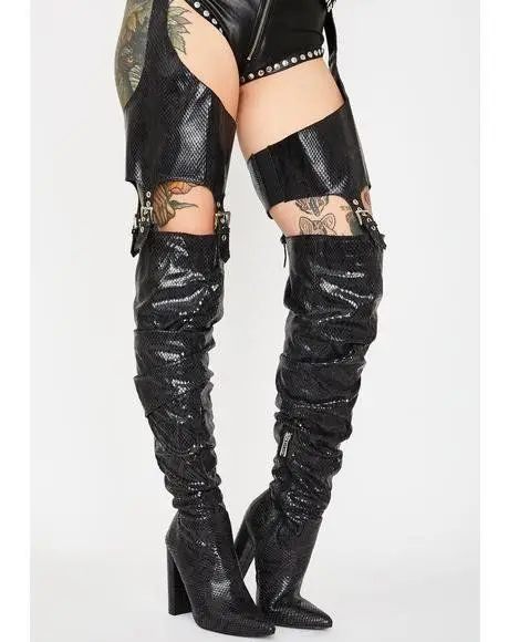 

2020 fashion large grain pointed thick heel winter boots