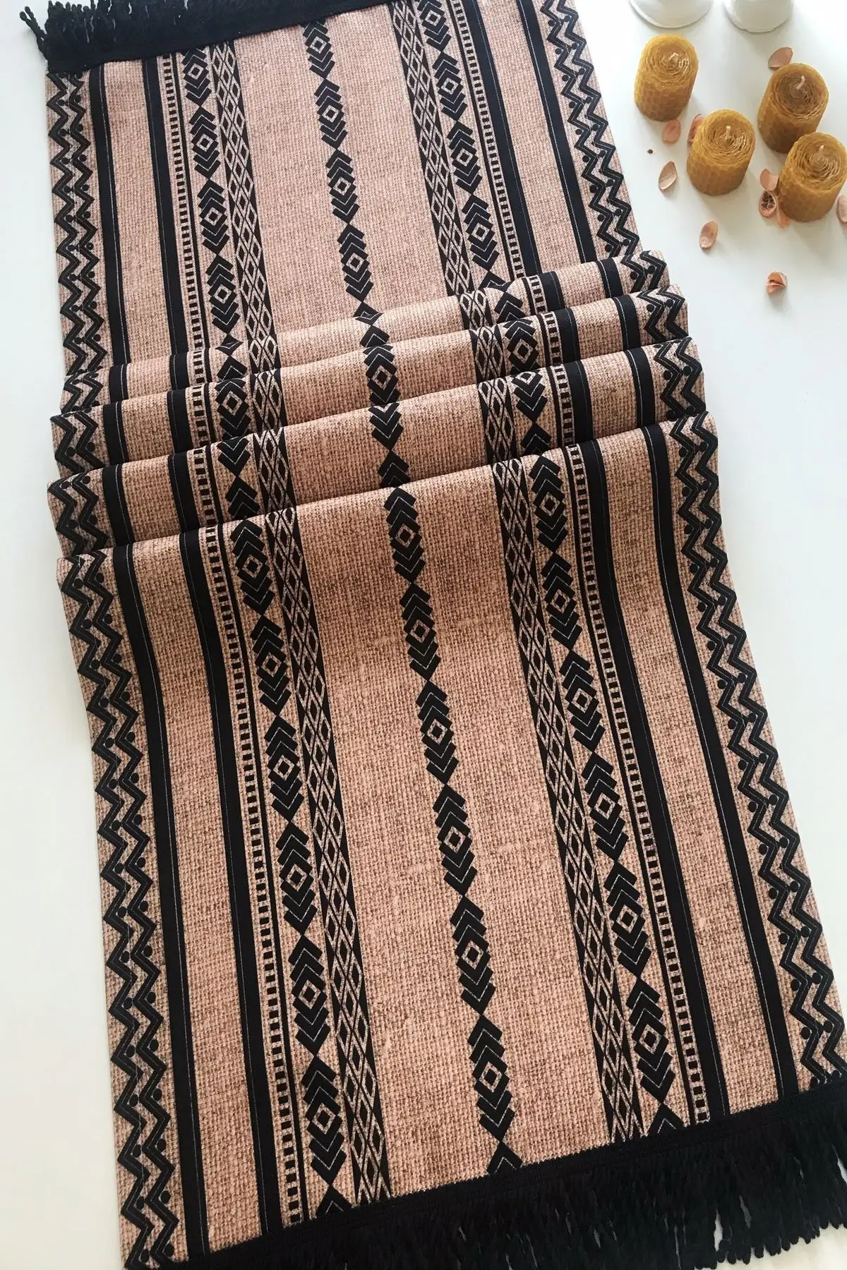 

Black Rug Pattern Tassels Runner Table Cloth 45x150