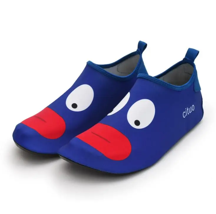 Пляжная обувь; быстросохнущая детская обувь для плавания; Повседневная водонепроницаемая обувь; Легкие носки для бассейна; Детские Портативные пляжные тапочки с героями мультфильмов