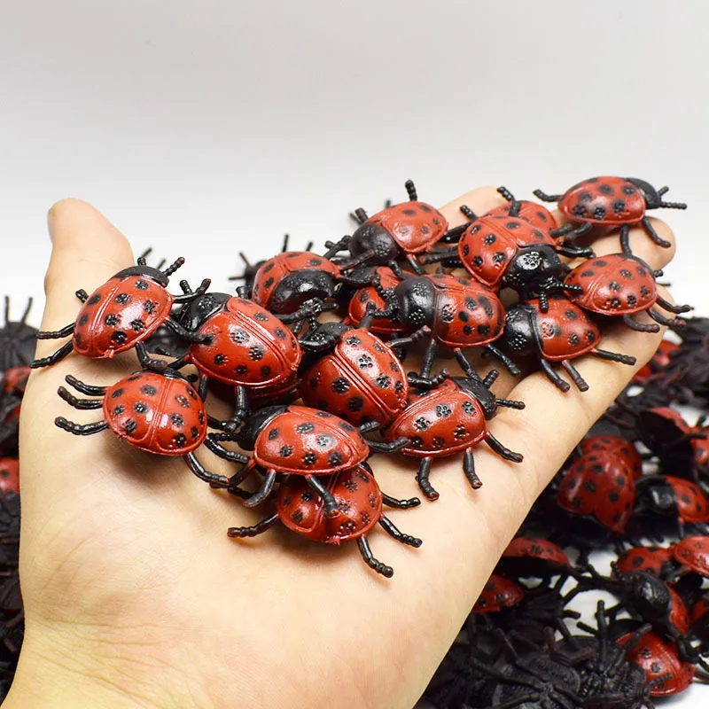 Coccinella septempupata пластиковая ПВХ Моделирование маленькая насекомое подушка в форме