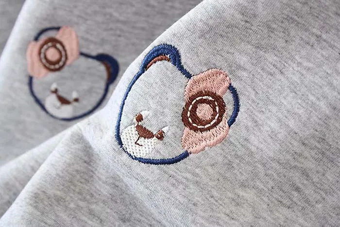 Большие размеры, с капюшоном, из флиса, с вышивкой, хлопковые женские свободные толстовки на молнии, новинка, Зимняя Повседневная Женская толстовка, темно-синие, серебряные Топы
