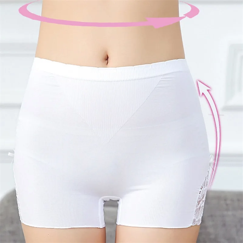 Трусики женские бесшовные из дышащей ткани с цветочной кружевной отделкой