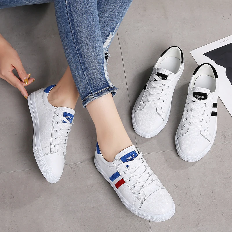 

Small white shoes womensummer new flat canvas shoes versatile show thin mesh surface breathable hot style sports casual shoes