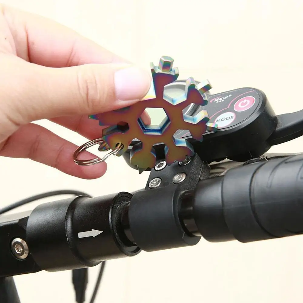 

18 In 1 Snowflake Multi Pocket Tool Keyring Key Ring Spanner Multifunction Camp Wrench Hike Multipurpose Survive Hex Outdoor