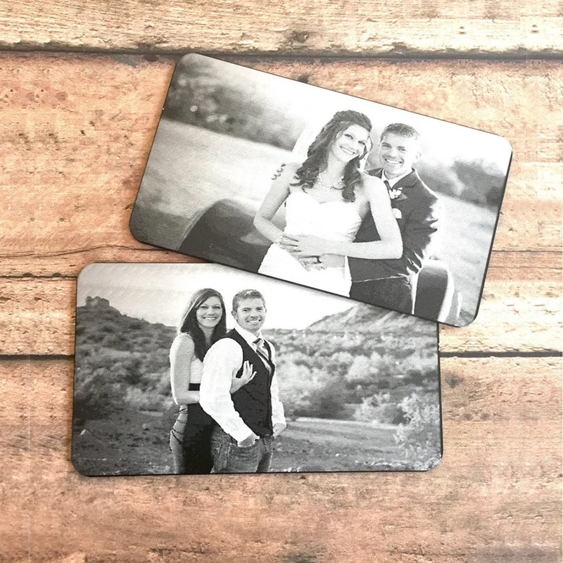 Подставка для бумажника с гравировкой рукописным текстом и фотографией подарок
