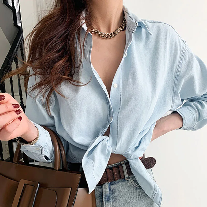 

Джинсовая рубашка, новая весенняя Корейская версия, однобортная Свободная Повседневная Однотонная рубашка с длинным рукавом, женский трен...