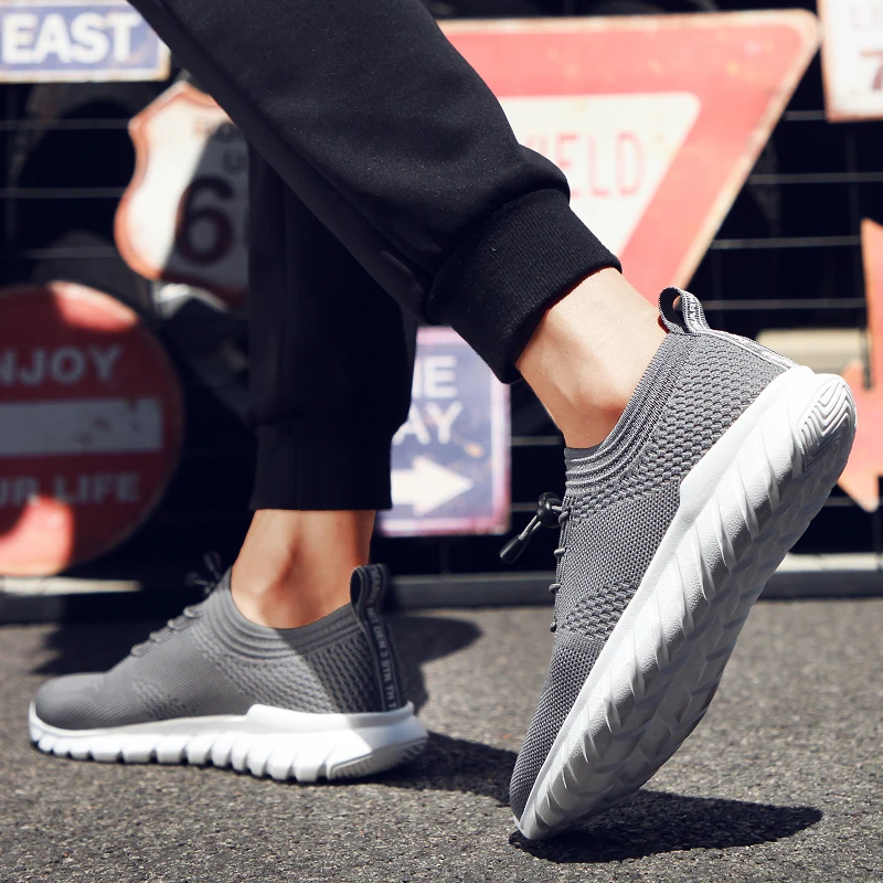 zapatillas de deporte 2020 Men's Tennis Shoes autumn black Sneakers men gym Fitness  Walking soft Sneakers Tenis Masculino