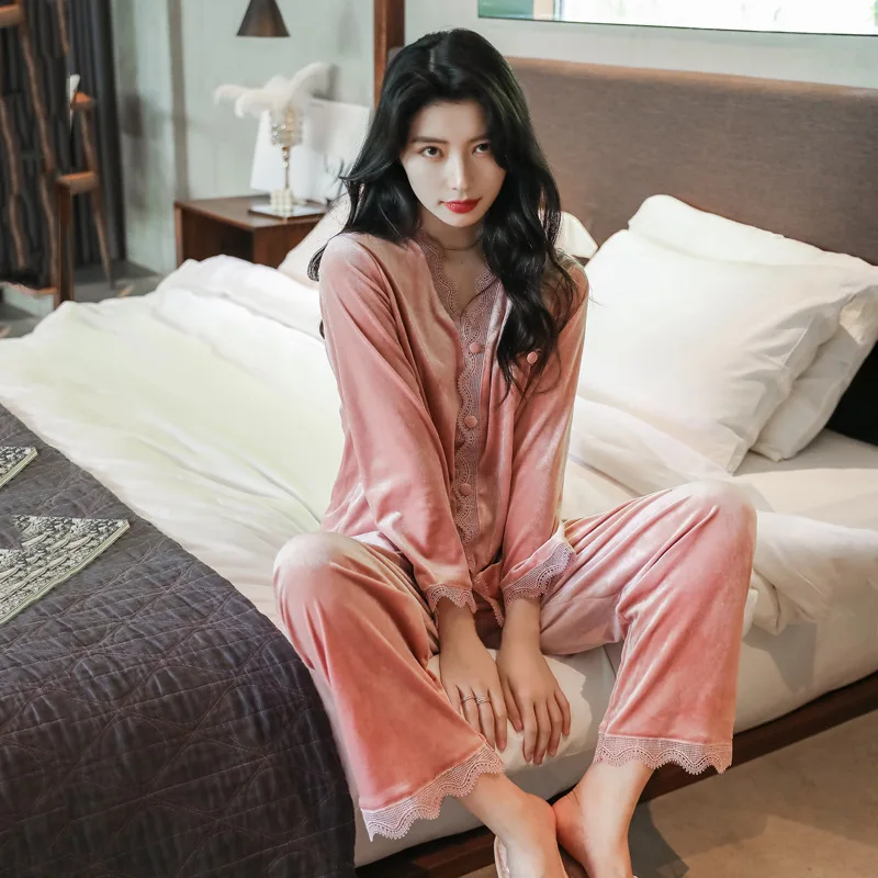 Women Velvet Pajama Set Elegant Glossy Velour Lace Sleepwear Long Sleeve Top and Pants Nightwear Ladies Homewear loungewear