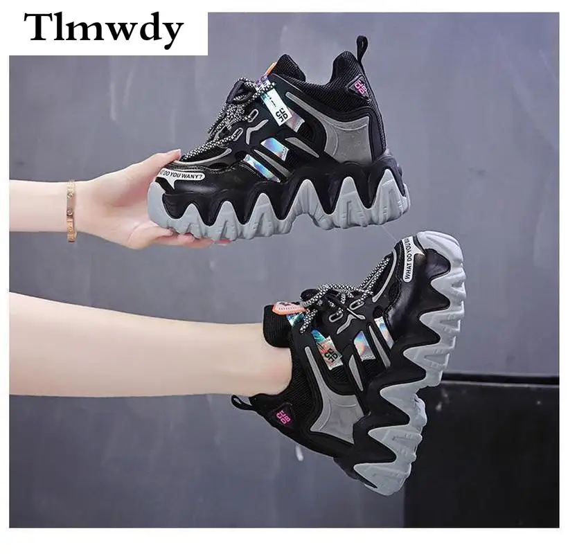 

2021 Spring New Breathable Mesh Women Casual Shoes Fashion Comfortable Lace Platform Sneakers Women Vulcanized Shoes Woman