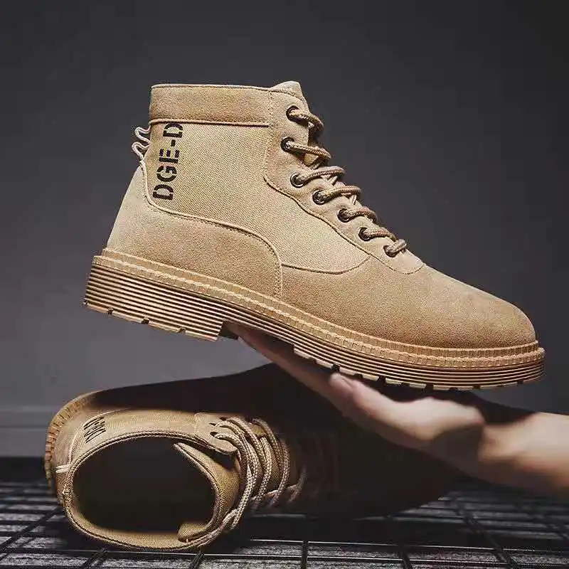 

2021 Autumn and winter New Men Martin boots The increased boots Fashion casual shoes board shoes High quality