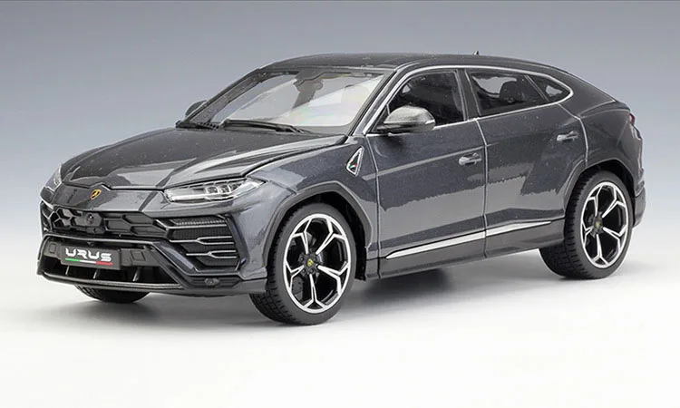 Bburago литая модель автомобиля 1:18 SUV Urus внедорожный металлический сплав Высокая имитационная машина с базой Игрушки для мальчиков подарки для мальчиков