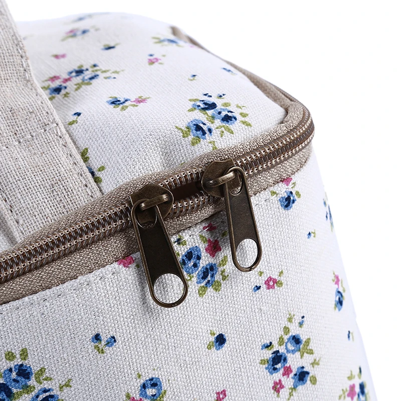 

Capacity Floral Dot Cosmetic Bag Women Makeup Case Travel Organizer Hand-held Toiletry Bag Zipper Cosmetic Bag