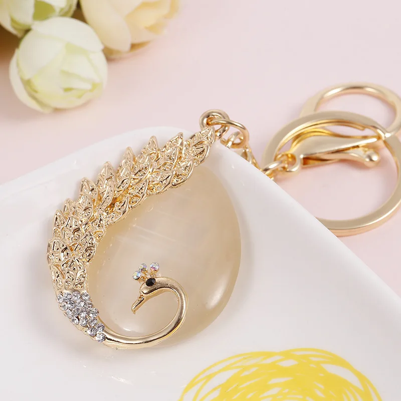 XDPQQ Fashion Jewelry Peacock Keychain Series Car Bag Pendant Rhinestone Swan Alloy Flamingo Key Ring Female | Украшения и