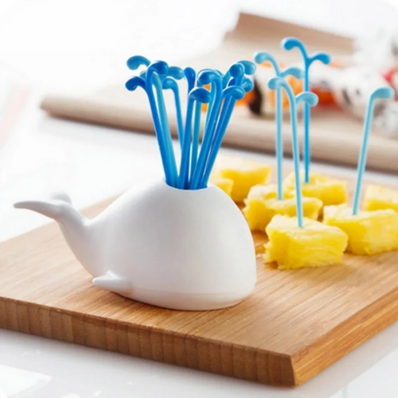 

1 Set Cute Beluga White Whale Kitchen Accessories Cooking Fruit Vegetable Tools Gadgets For Party Home Decor Hall Fork