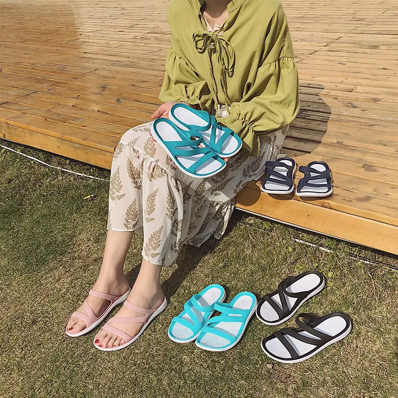 

Summer Hot Sale Jelly Shoes For Women Outdoor Pink Cute Slippers Women Light Breathable Rubber Beach Slippers Chanclas Mujer