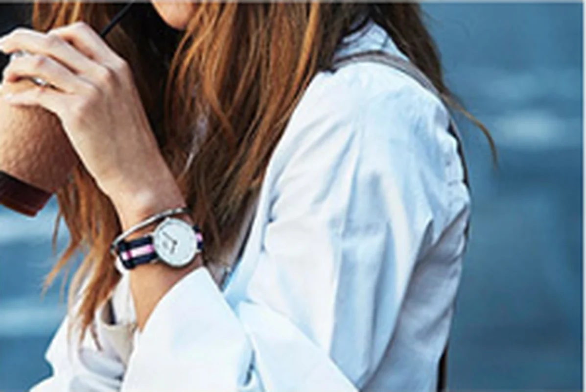 Классические Полосатые нейлоновые часы унисекс с ремешком Лидирующий бренд