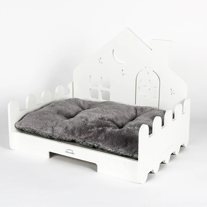 Cat's Upholstered Couch Open Pet Crib Warm Soft Couch