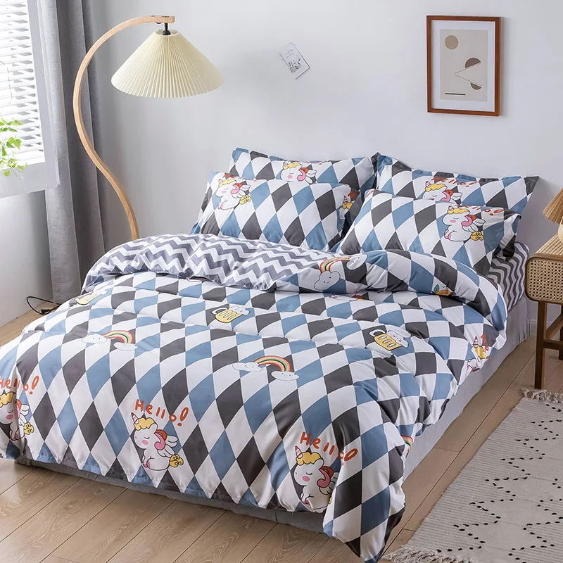 Комплект постельного белья в клетку с радужным единорогом | Дом и сад