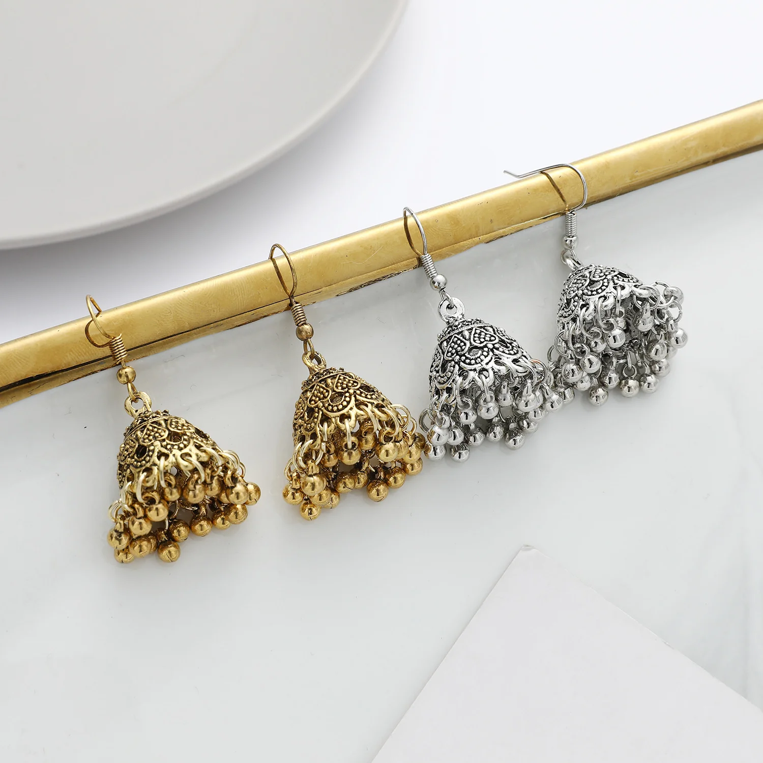 

Indian vintage classic alloy bell earrings Bohemia ethnic travel souvenir earrings Fashion ladies gifts