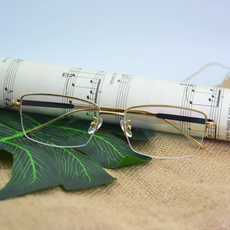 Ульсветильник Кая деловая полуоправа из чистого титана без ног мужская оправа