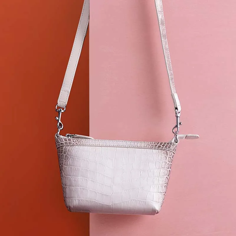 Рисунок 2 - Импортная крокодиловая женская сумка ouluoer