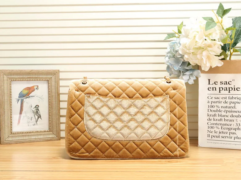 

Fashion Women's Bag Chain Bag Crossbody Shoulder Bag Velvet Package Cover Type Bag 2020 New