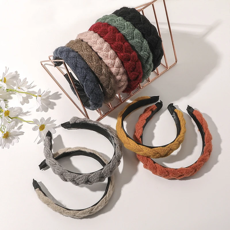 

Solid Color Velvet Braid Headband with Teeth Hair Accessories Korean Twists Hairband Women and Girls Head Wear