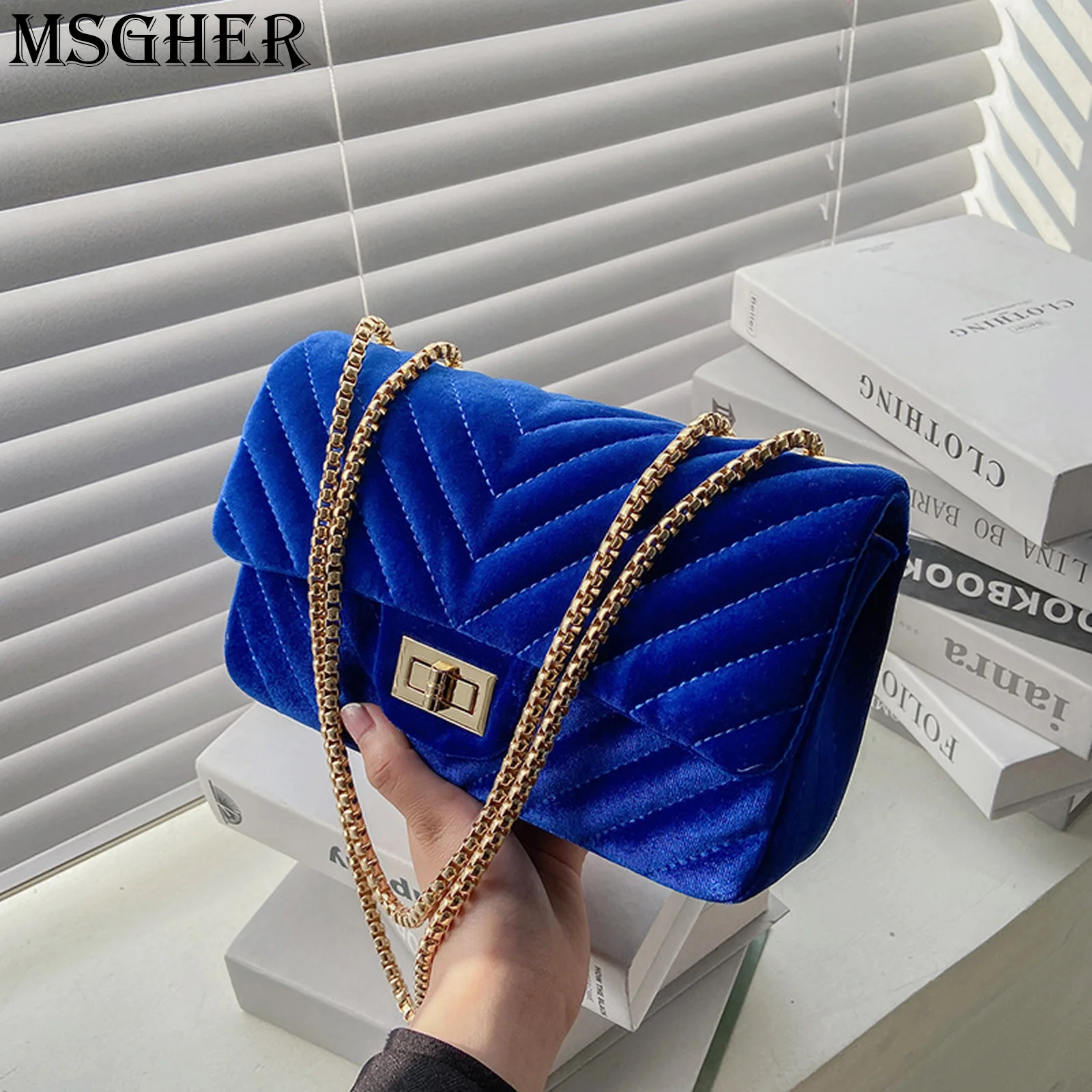 

Маленькая сумка с бархатной текстурой для женщин, новинка 2021, Стильная универсальная сумка через плечо с усовершенствованной ромбовидной ц...