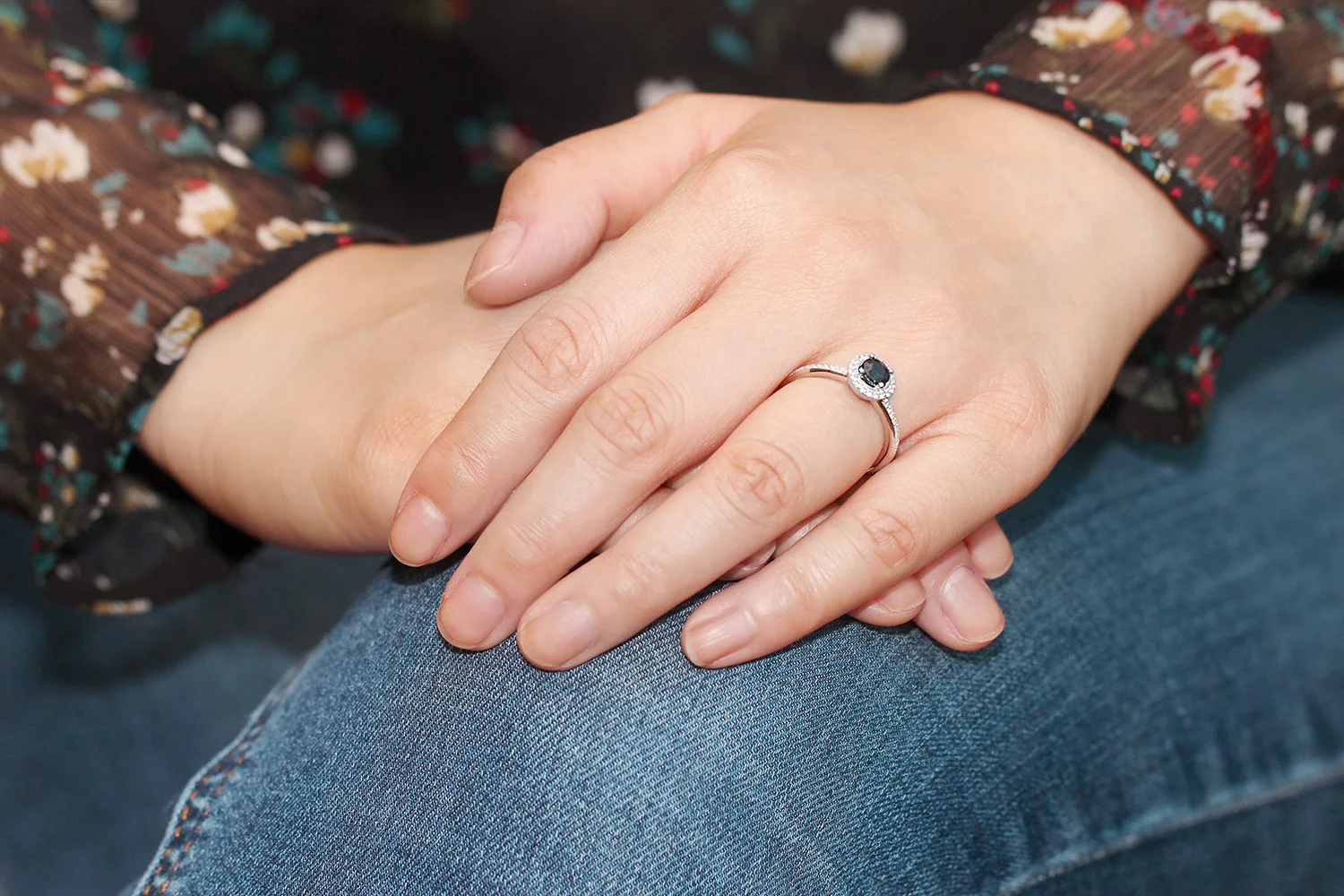 Драгоценный камень Сапфир ювелирные изделия 0 79 карат Круглый Натуральный Синий