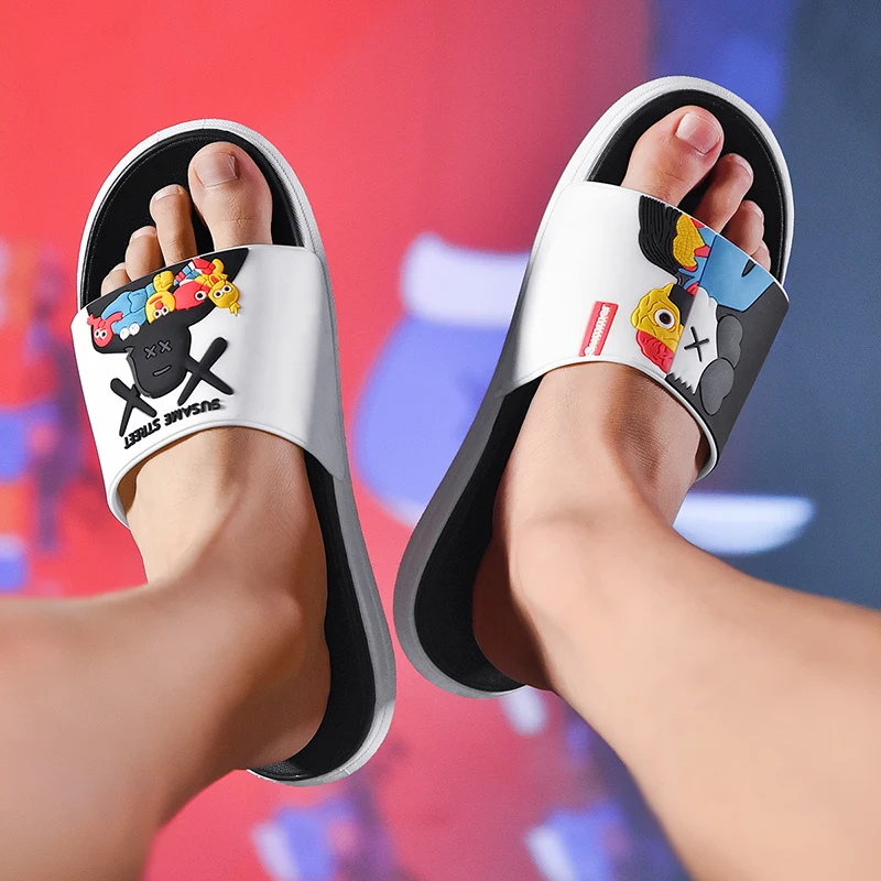 

Men's summer slippers 2021 new cartoon animation indoor household slippers fish mouth beach shoes 35-46 large size slippers