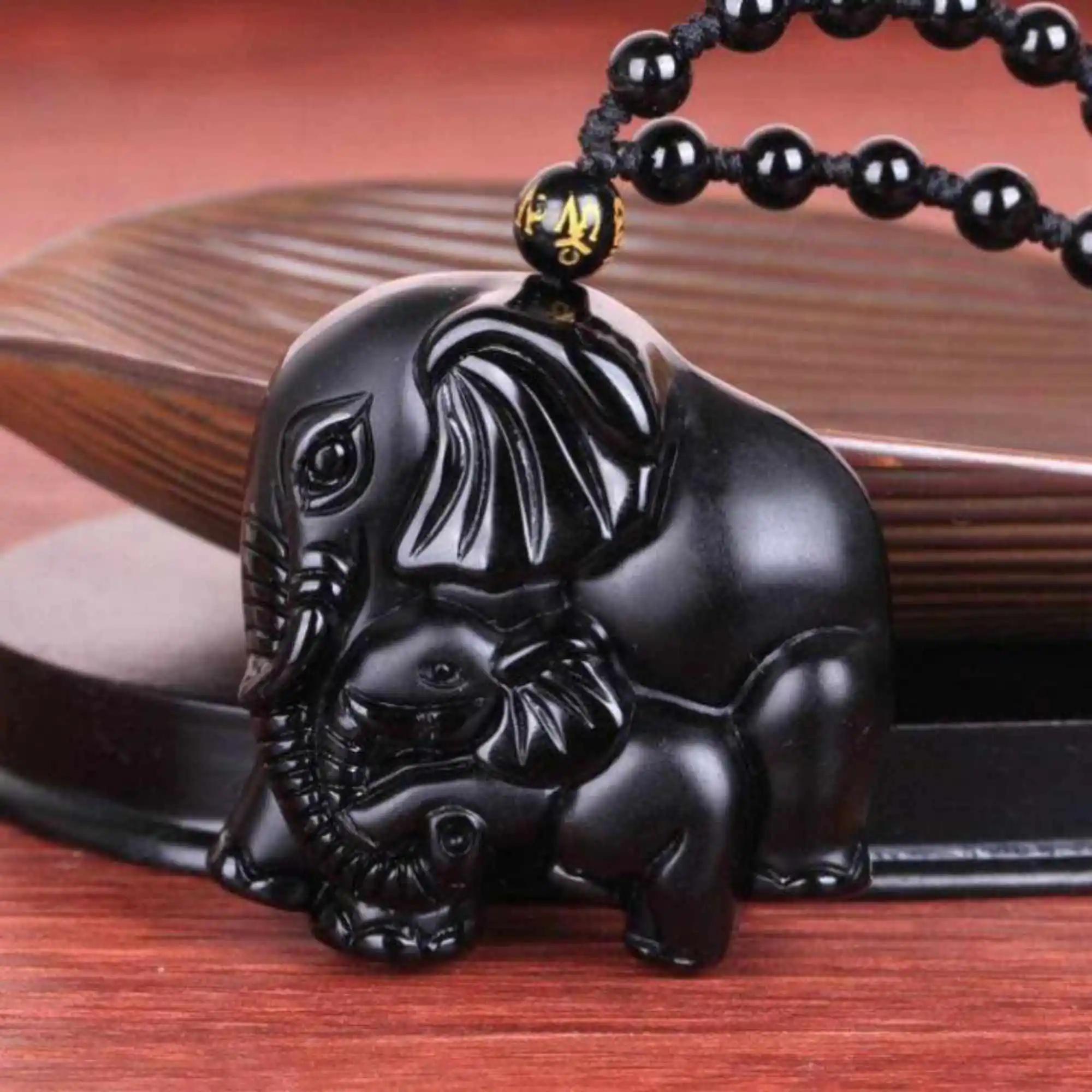 

Natural Obsidian Double elephant gemstone pendant necklace Emotional spread Easter Bohemia Christmas Lucky Blessing Spirituality