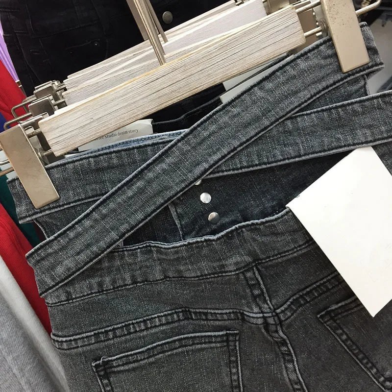 

IEQJ Women Grey Big Size Asymmetrical Wide Leg Shorts New High Waist Loose Fit Trousers Fashion Tide Spring Summer 2021 3D01624