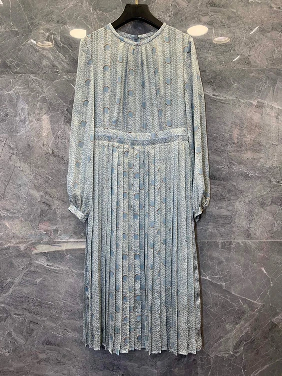 

2021 early spring new fashion women's round neck back zipper decoration pleated long-sleeved dress 113