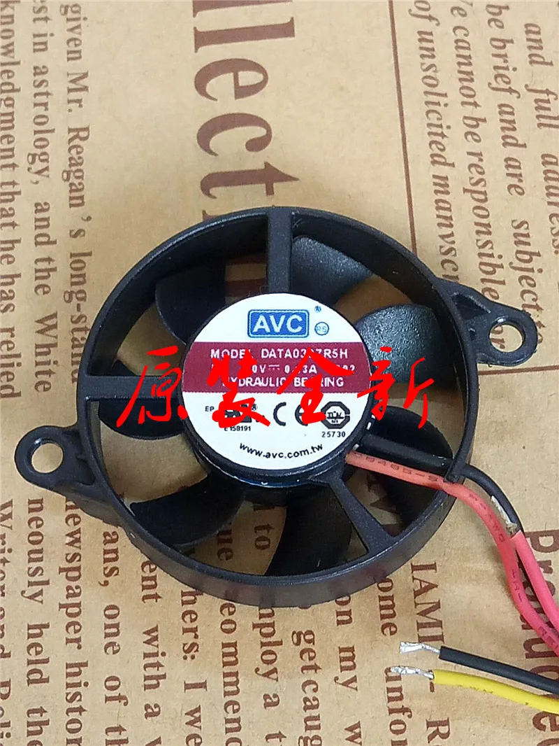AVC DATA0307R5H-002 DC 5V 0.13A 30x30x07 мм 2-проводной Вентилятор охлаждения сервера